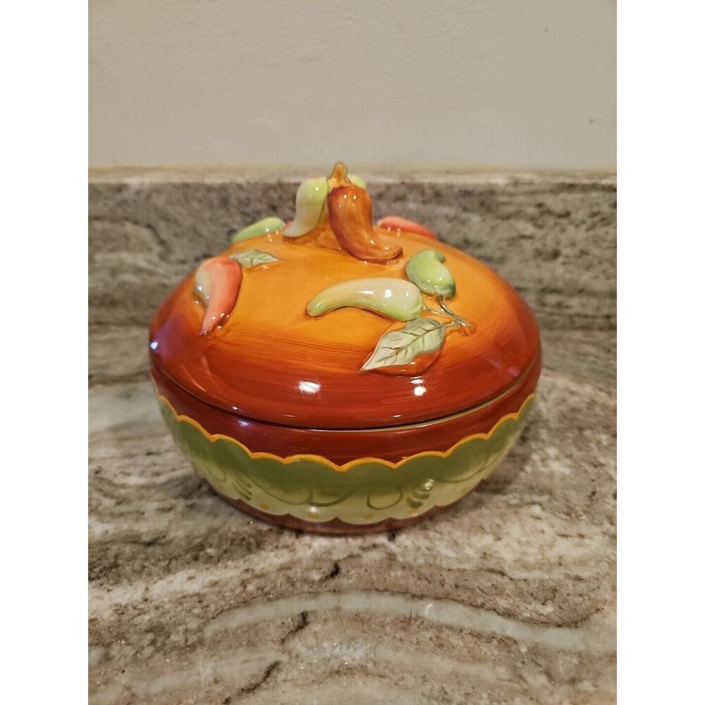 Laurie Gates Santa Fe Chili Pepper Round Serving Dish Tortilla Holder Home Decor